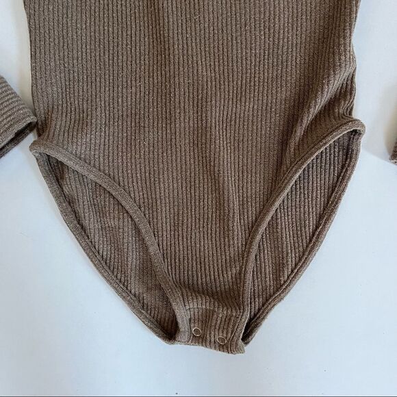 Samantha Pleet Ribbed Cafe Bodysuit XS - Picture 12 of 13